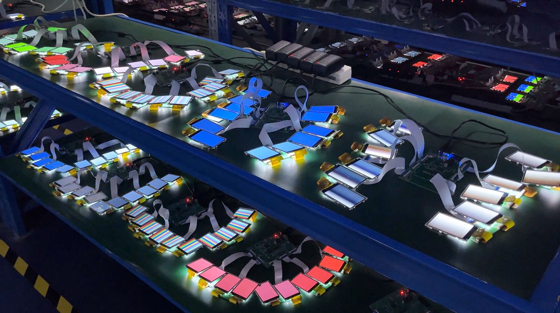 Polcd OEM ODM 2.8 インチ 240*320 IPS 高可視性ディスプレイ付き TFT LCDスクリーンモジュール