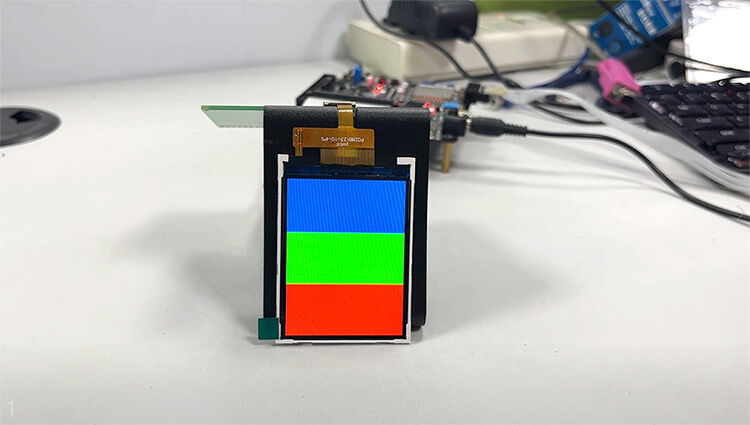 SPI インターフェイス 240x320 タッチ ディスプレイ IPS 2.8 インチ Tft Lcd モジュール Polcd スクリーン